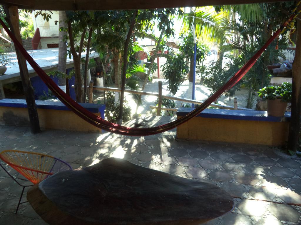 El Almendro Hotel Puerto Ángel Exterior foto
